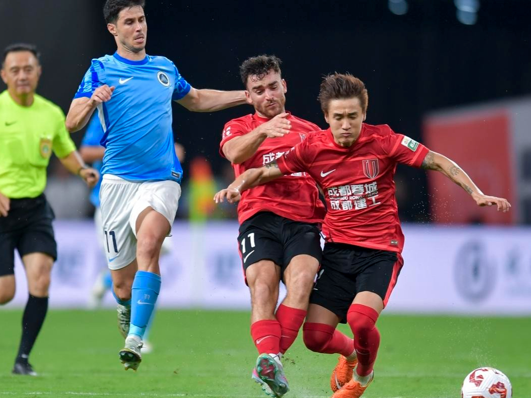 kaiyun平台登录关于转折点！成都蓉城再遭质疑，意大利杯赛后攻防权衡，话题不断，训练强度明显提升的信息